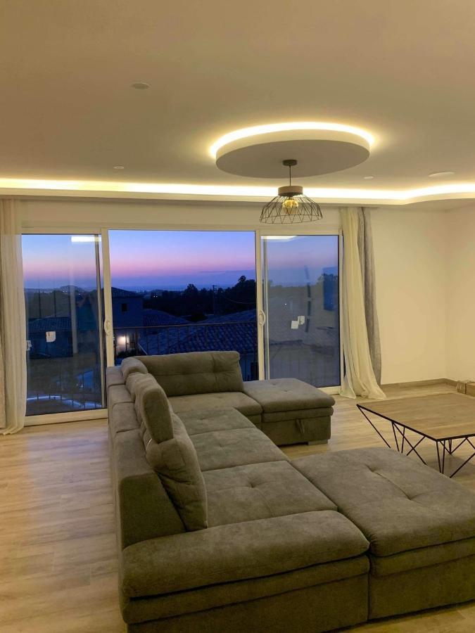 Entre Mer&Montagne Suite Calvi Калензана Екстериор снимка